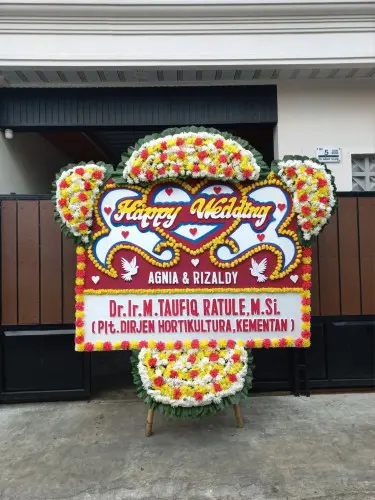 Papan Bunga Pernikahan keroncong